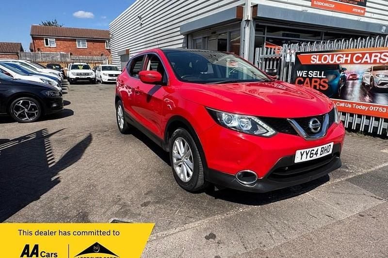 Red Used 2014 Nissan Qashqai Acenta Premium SUV | £2,795 - Image 1/1