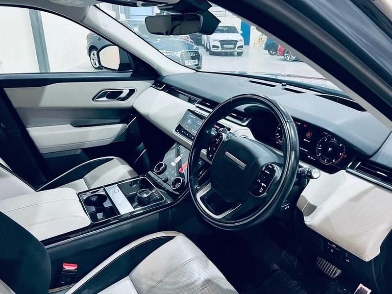 Used Land Rover Range Rover Velar SE Dynamic 240 HP (176 kW) 2018 Blue SUV