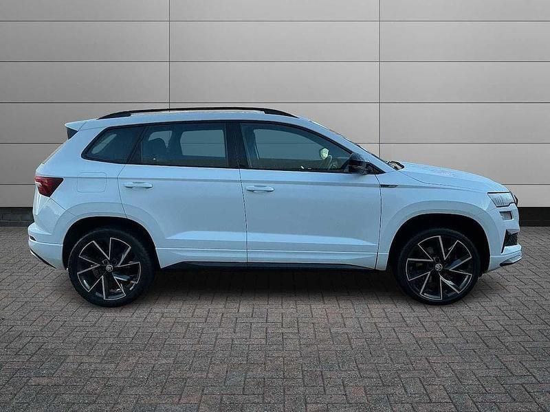 Used Skoda Karoq SportLine 110 HP (80 kW) 2023 Moon white metallic SUV