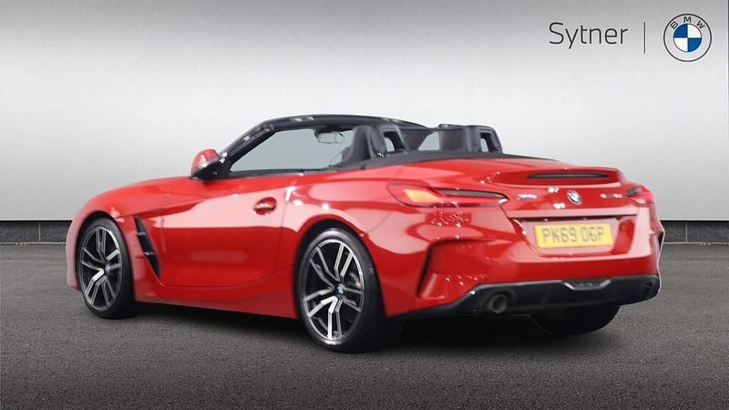 Used BMW Z4 M Sport 194 HP (142 kW) 2019 Red Cabriolet