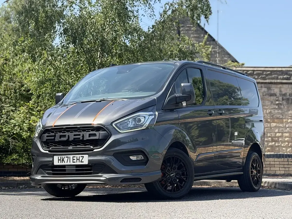 Used Ford Transit Custom Limited 130 HP (95 kW) 2021 Grey Van