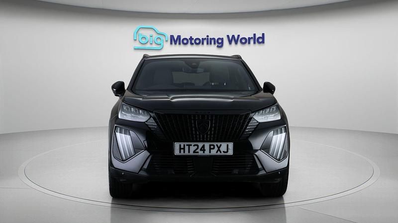 Used Peugeot 2008 GT 129 HP (94 kW) 2024 SUV