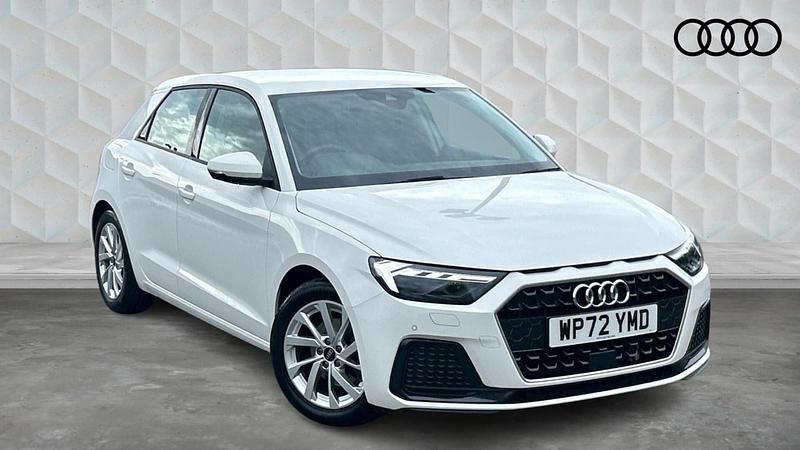 Used Audi A1 Sportback Sport 110 HP (80 kW) 2023 White Hatchback