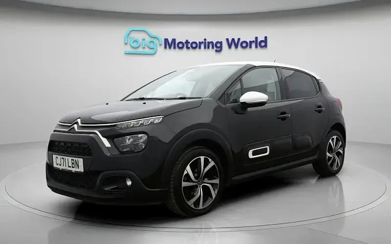 Used Citroën C3 PureTech 83 HP (61 kW) 2022 Black Hatchback