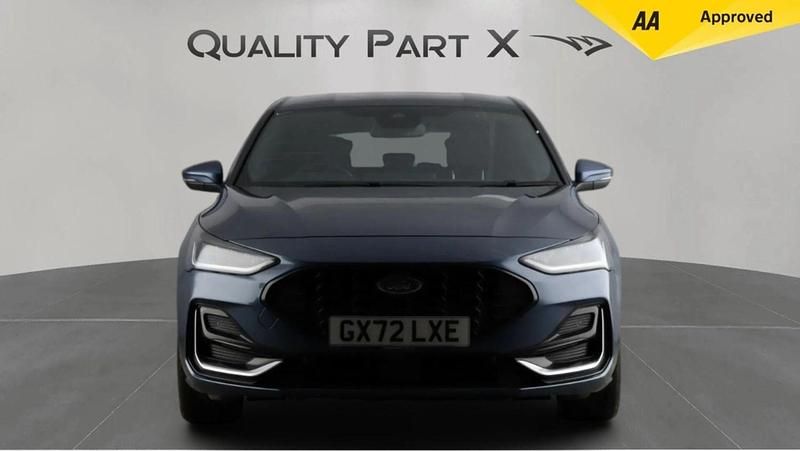 Used Ford Focus ST-Line 125 HP (91 kW) 2022 Blue Hatchback