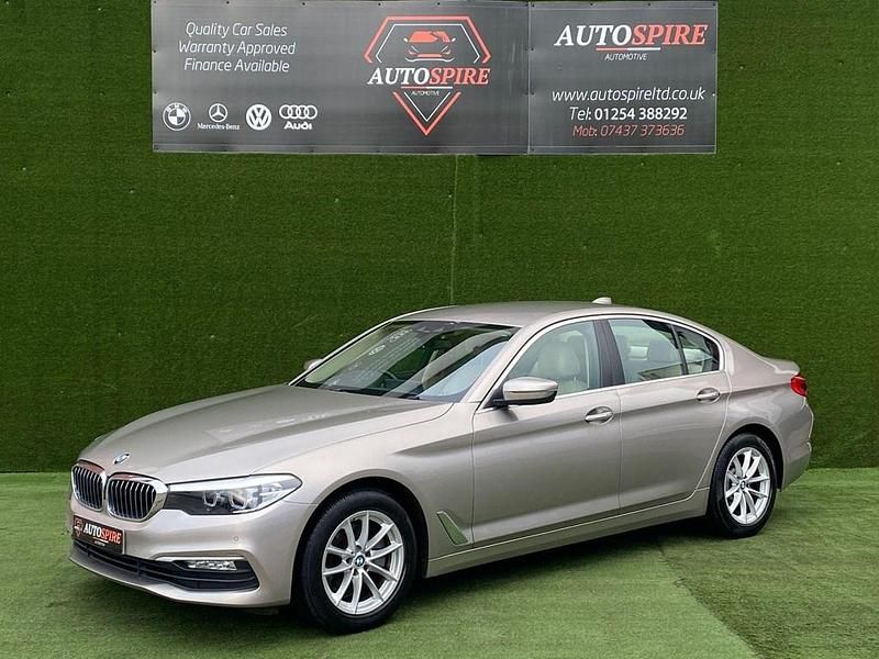 Used BMW 520 Comfort Edition 2018 Silver Sedan