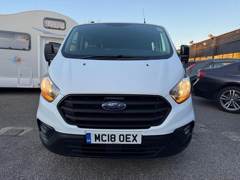 Begagnad Ford Transit Custom 105 HK (77 kW) 2018 Vit Van