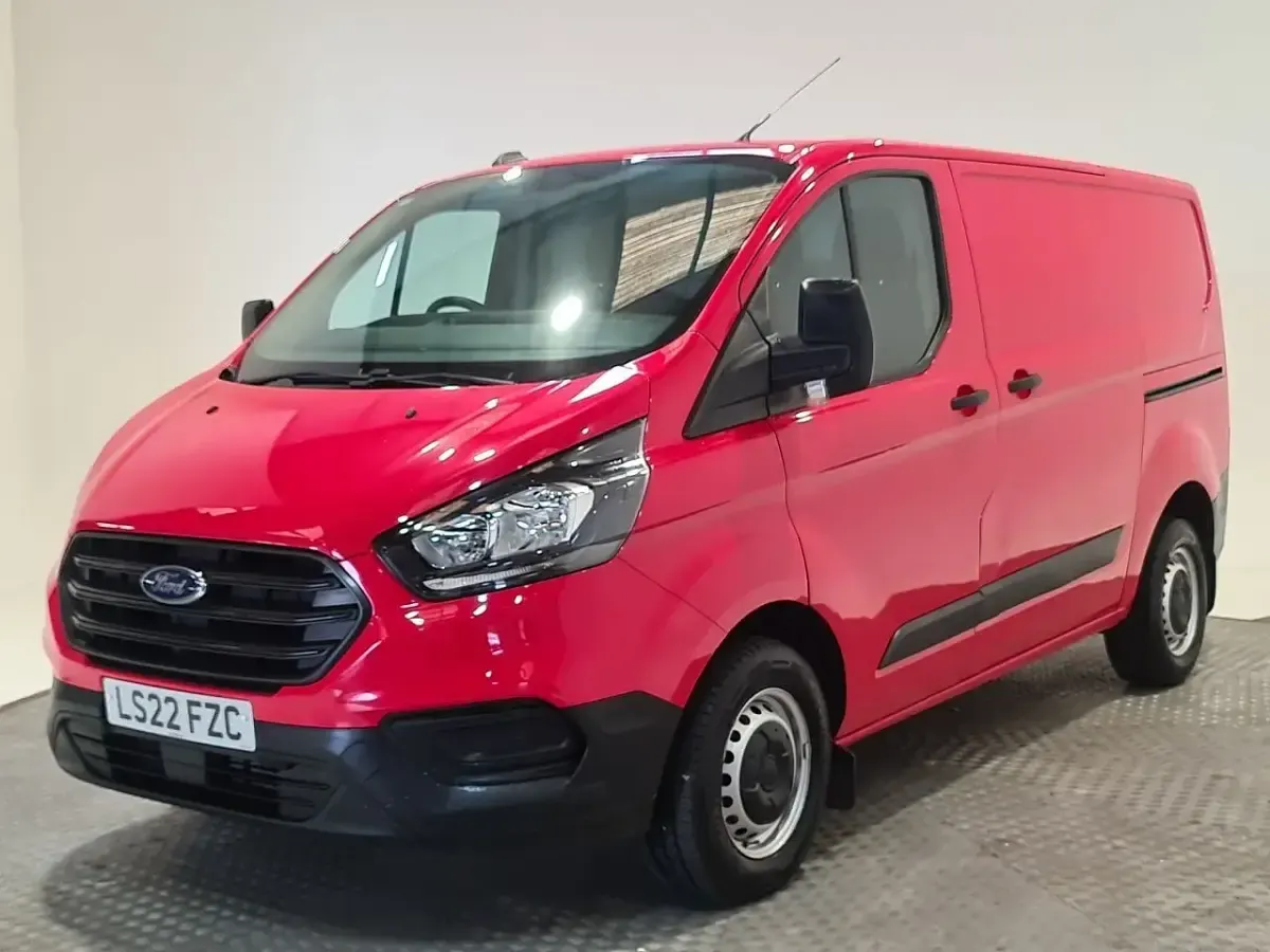 Used Ford Transit Custom 130 HP (95 kW) 2022 Red Van