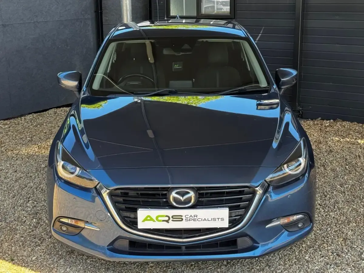 Usado Mazda 3 Inclusive 120 HP (88 kW) 2016 Azul Citadino