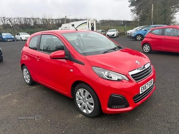Used Peugeot 108 Active 68 HP (50 kW) 2017 Red Hatchback
