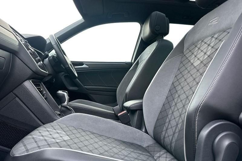 Used VW Tiguan R-line 190 HP (139 kW) 2023 White SUV