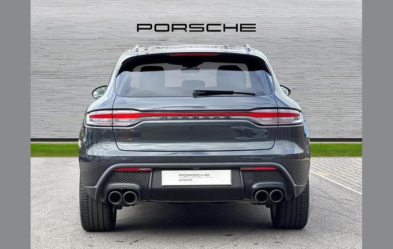 Used Porsche Macan 265 HP (194 kW) 2024 Grey SUV