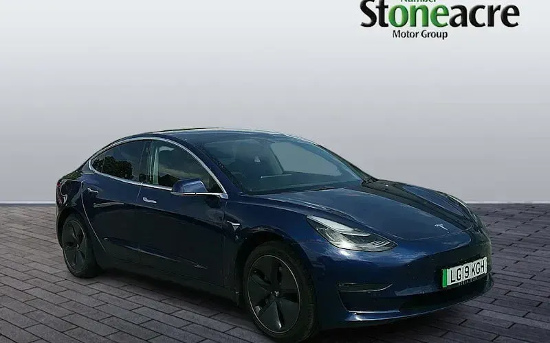 Used Tesla Model 3 Standard Range 180 kW (245 HP) 2021 Sedan