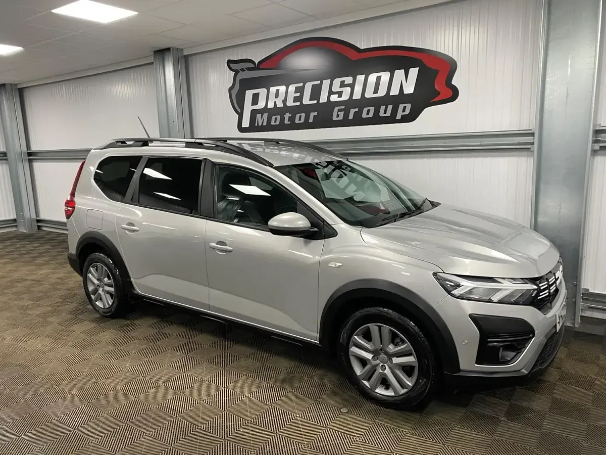 Used Dacia Jogger Expression 110 HP (80 kW) 2023 Grey MPV