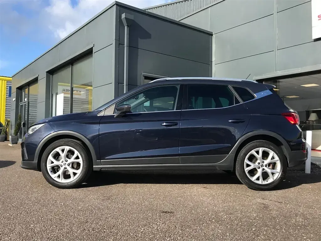 Used Seat Arona FR 110 HP (80 kW) 2022 Blue SUV