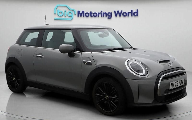 Used 2023 Mini Cooper Level 2 Hatchback | £14,600 (Good price) - Image 1/4