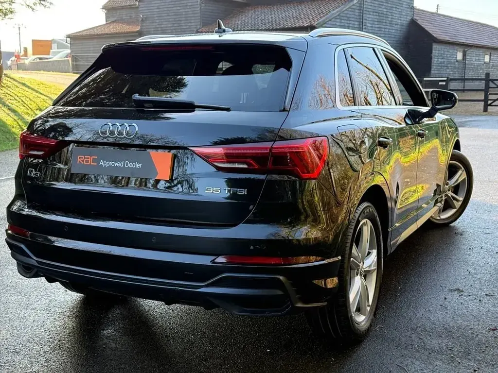 Used Audi Q3 S-Line 150 HP (110 kW) 2019 Black SUV