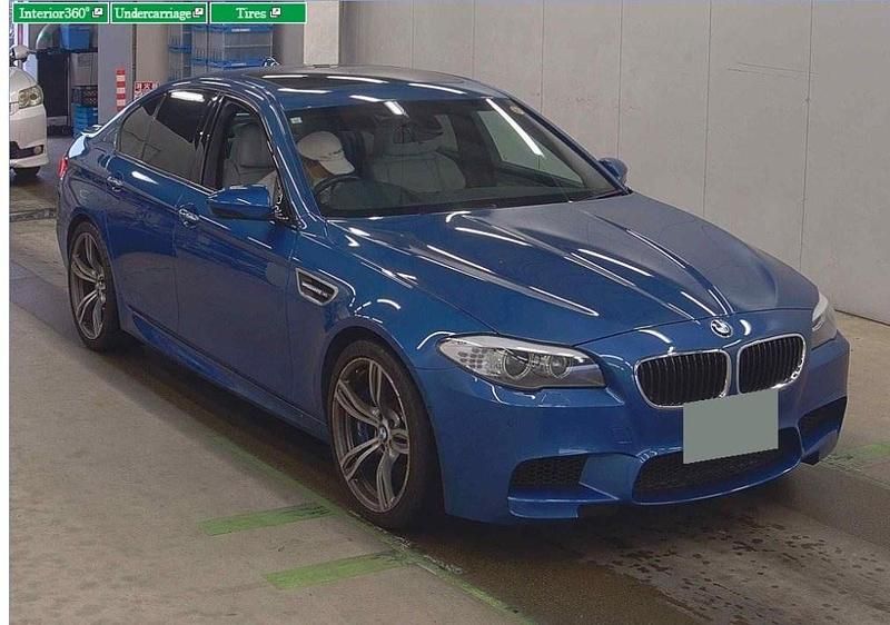 Used BMW M5 2013 Blue Sedan