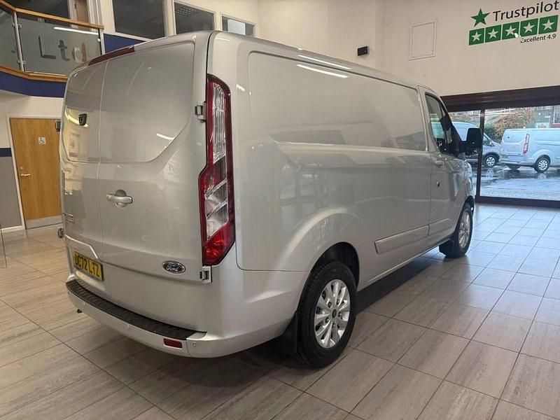Used Ford Transit Custom Limited 170 HP (125 kW) 2022 Silver Van