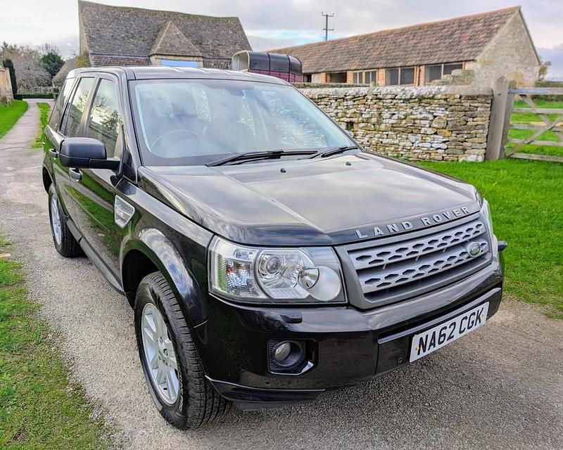 Black Used 2012 Land Rover Freelander 2 SUV | £6,500 (Expensive) - Image 1/4