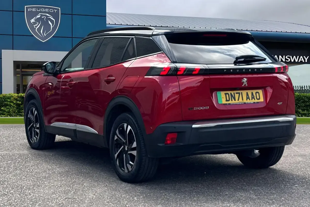 Used Peugeot 2008 GTi 100 kW (136 HP) 2021 Red SUV