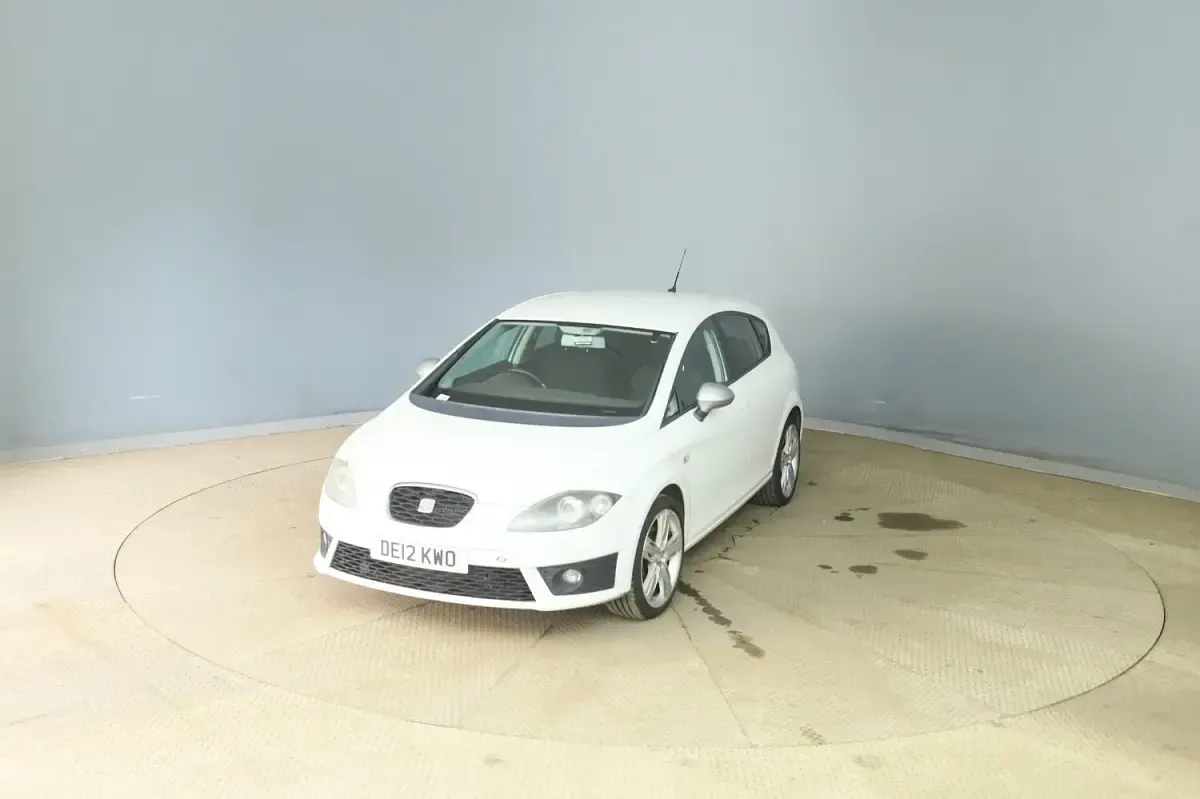Used Seat Leon FR 150 HP (110 kW) 2012 White Hatchback
