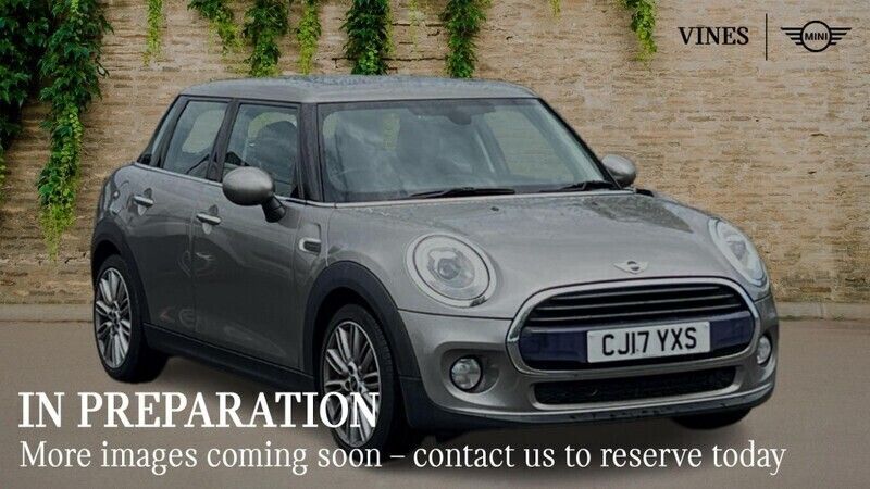 Silver Used 2017 Mini Cooper Hatch Hatchback | £16,995 (Fair price) - Image 1/4