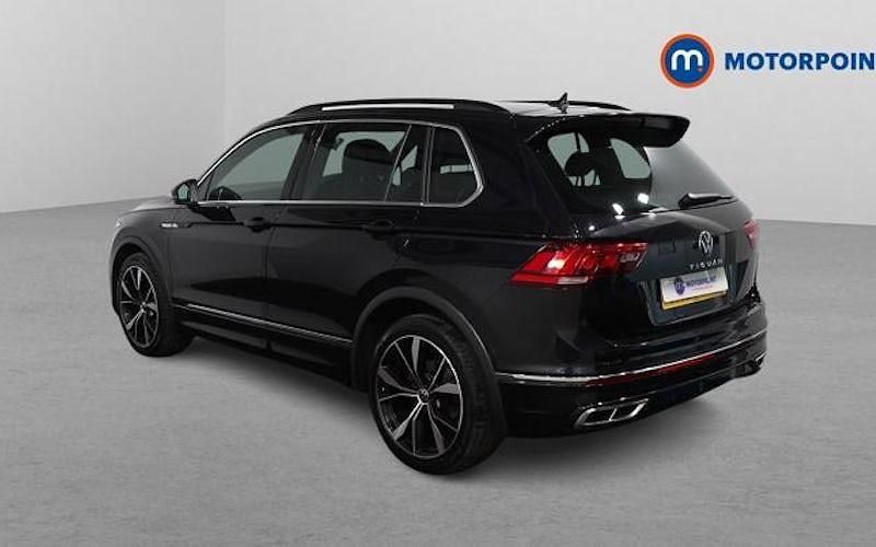 Used VW Tiguan R-line 150 HP (110 kW) 2023 Black SUV