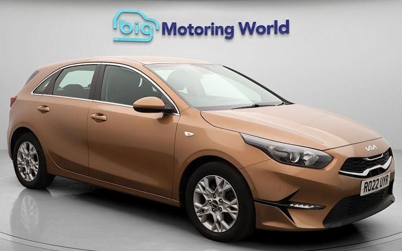 Used 2021 Kia Ceed 2 Hatchback | £11,500 (Fair price) - Image 1/4