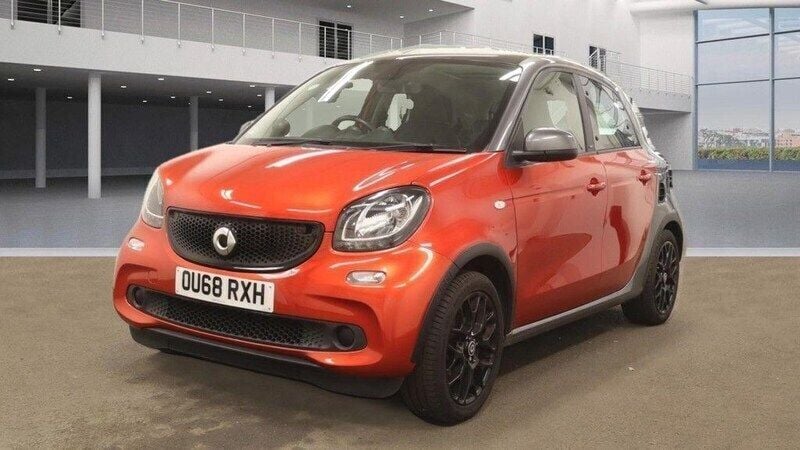 Grey Used 2018 Smart ForFour Premium Hatchback | £9,845 (Fair price) - Image 1/3