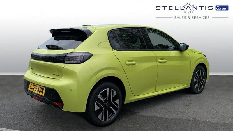New Peugeot 208 Allure 99 HP (72 kW) 2025 Yellow Hatchback