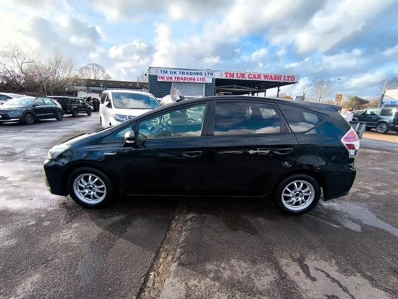 Used Toyota Prius+ Plus 136 HP (100 kW) 2015 Black MPV