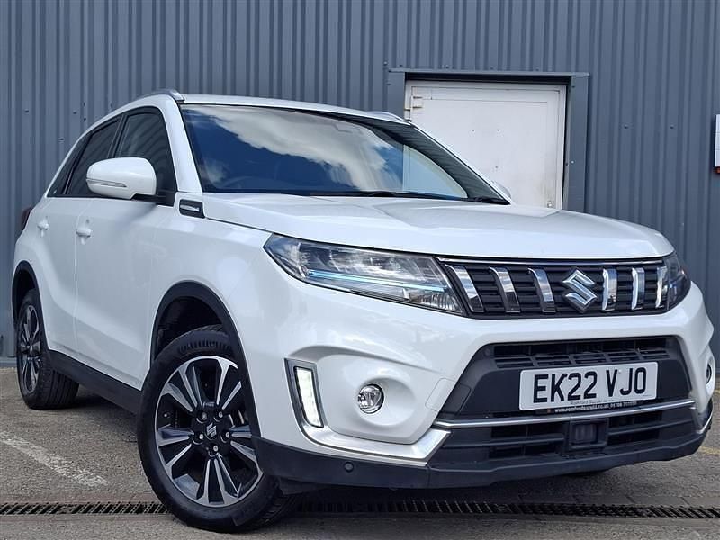 White Used 2022 Suzuki Vitara SZ5 SUV | £19,490 (Fair price) - Image 1/4