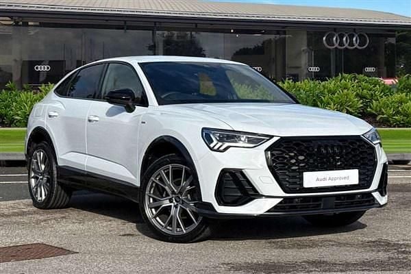 White Used 2025 Audi Q3 Black Edition SUV | £35,950 (Fair price) - Image 1/4