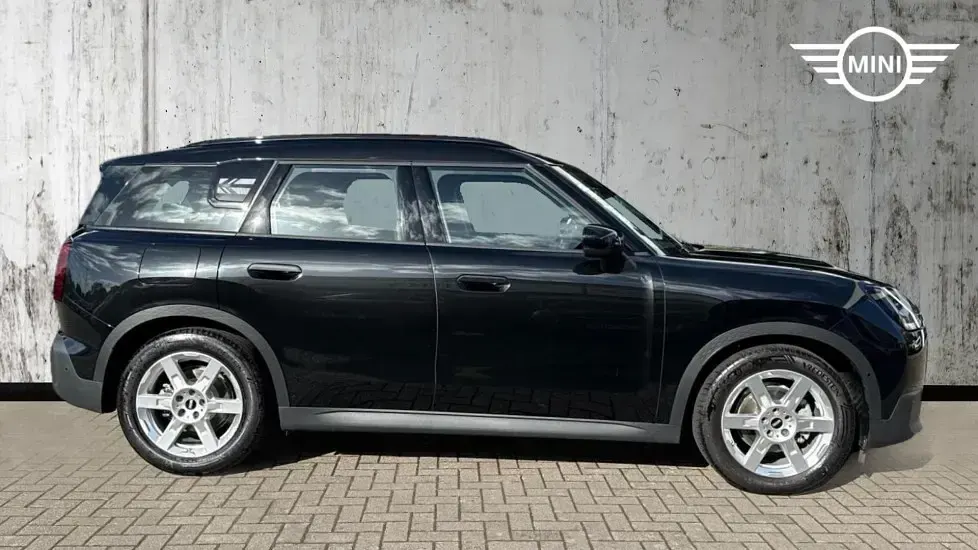 Used Mini Countryman 147 kW (201 HP) 2024 Black SUV