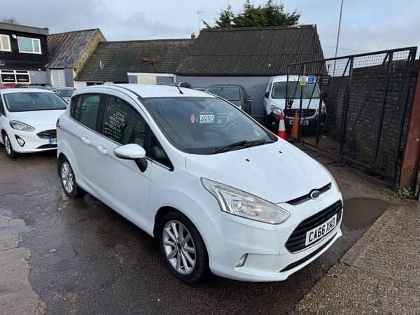 Begagnad Ford B-MAX Titanium 2017 Vit Minibuss