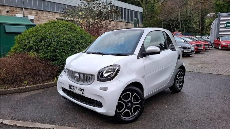Silver Used 2017 Smart ForTwo Coupé Prime Coupe | £6,795 (Fair price) - Image 1/2