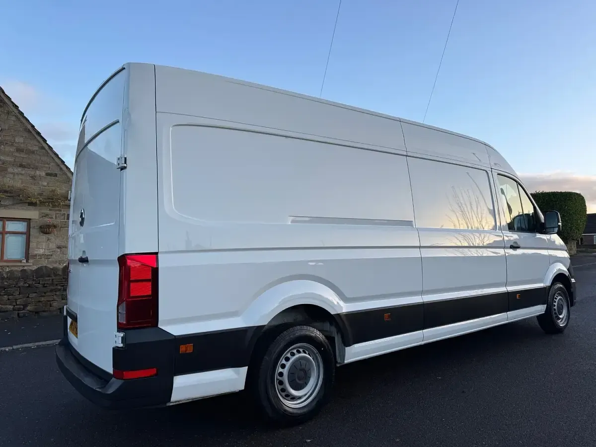 Used VW Crafter Startline 140 HP (102 kW) 2021 White Van