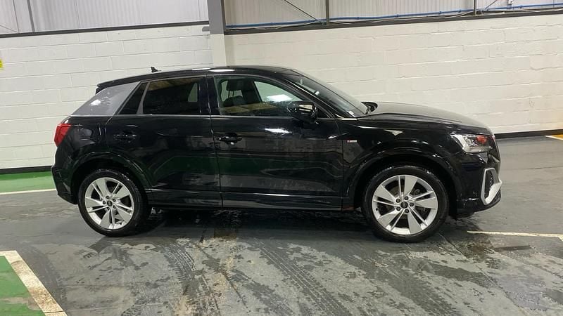 Used Audi Q2 S-Line 150 HP (110 kW) 2023 Black SUV