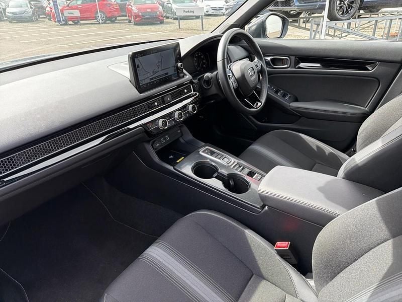 Używany Honda Civic Sport 2023 Szary Hatchback
