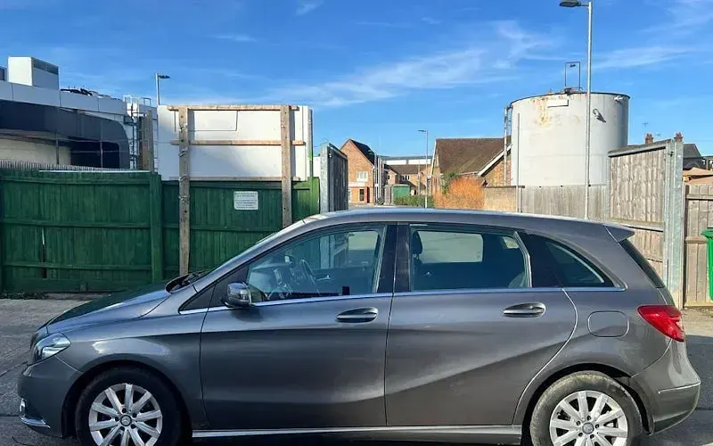 Used Mercedes B180 SE 109 HP (80 kW) 2014 Grey Hatchback