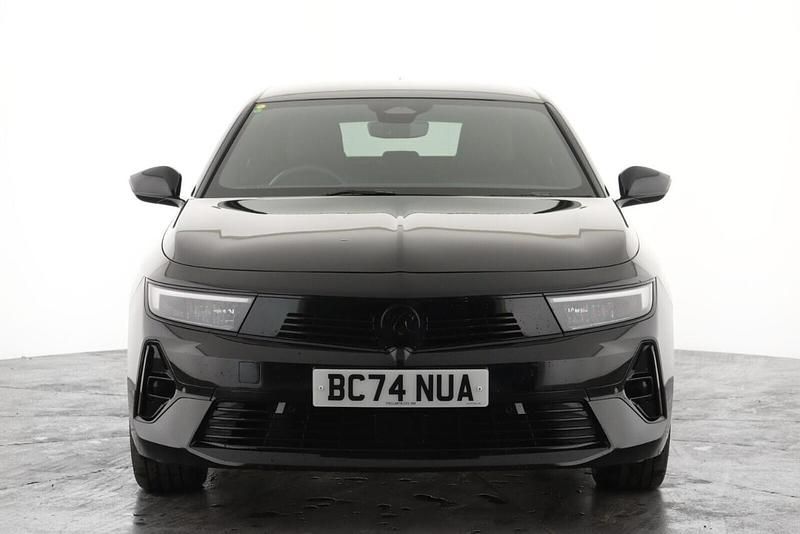 Used Vauxhall Astra S 128 HP (94 kW) 2025 Black Hatchback