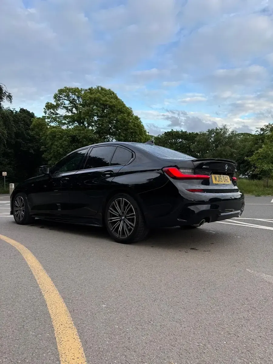 Used BMW 320 M Sport 187 HP (137 kW) 2019 Black Sedan