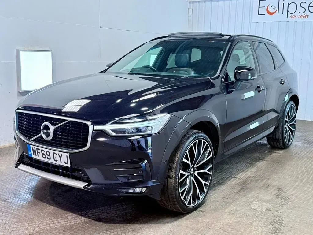 Used Volvo XC60 R-Design Pro 310 HP (228 kW) 2019 Black SUV