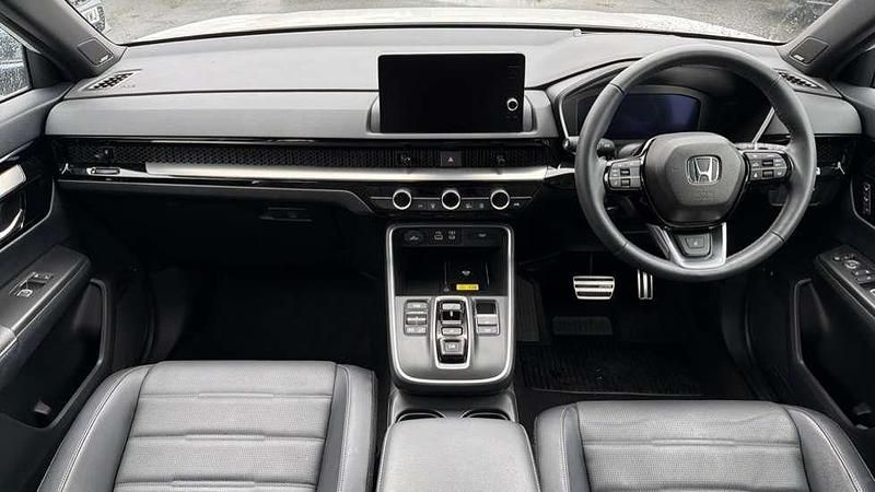 Used Honda CR-V Advance 184 HP (135 kW) 2024 White SUV