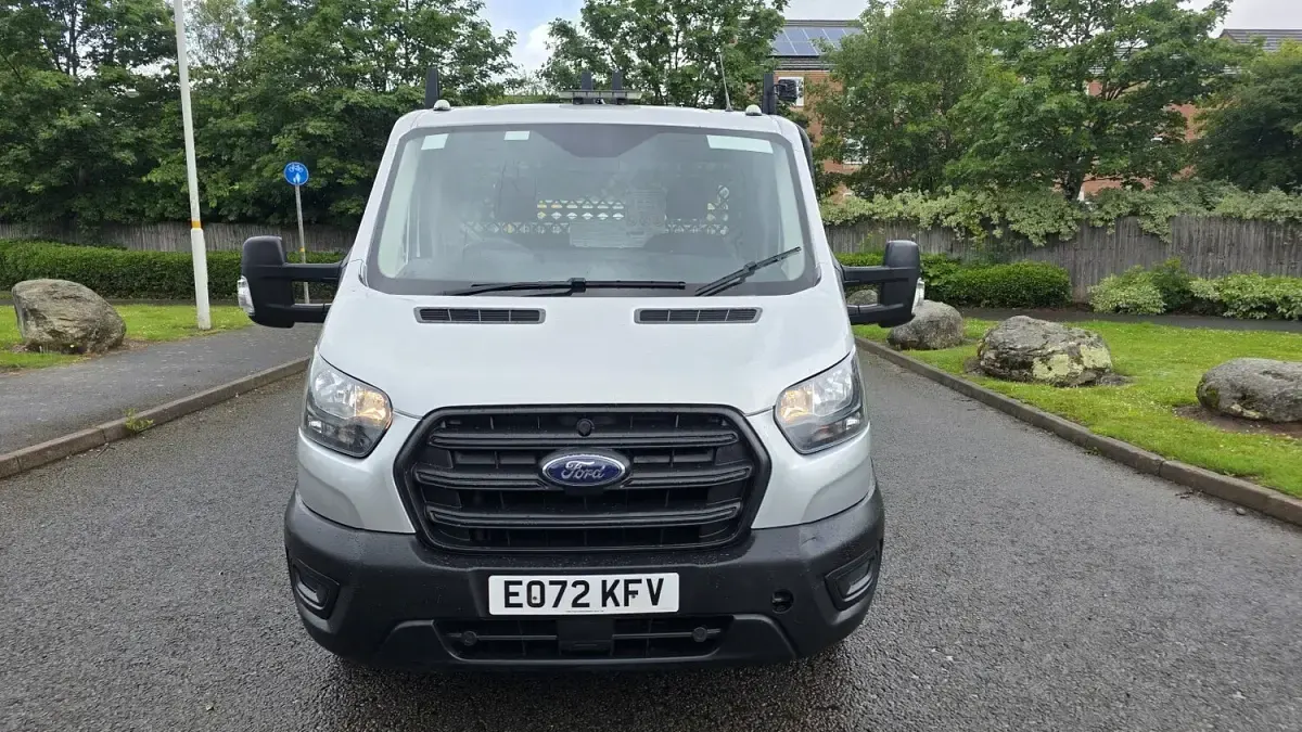 Used Ford Transit 130 HP (95 kW) 2023 Silver/blue Van