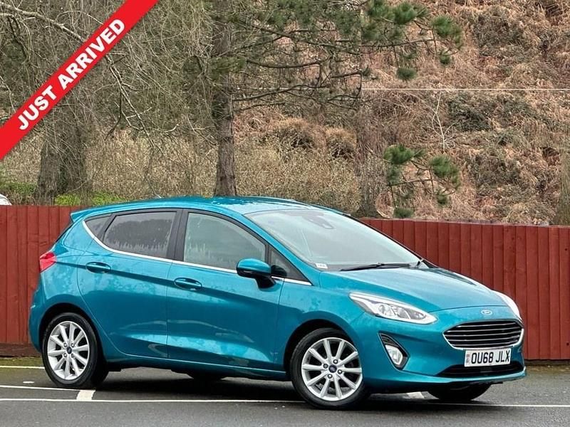 Used Ford Fiesta Titanium 100 HP (73 kW) 2019 Blue Hatchback