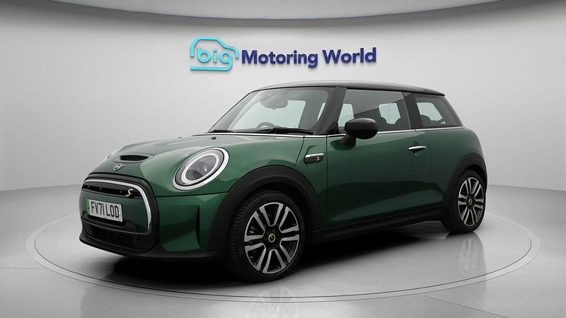 Used Mini Cooper SE Hatch 133 kW (181 HP) 2021 Hatchback