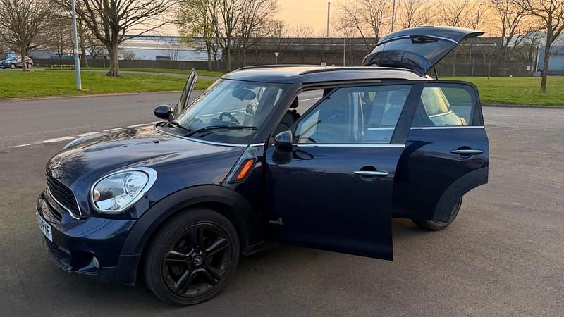 Begagnad Mini Cooper S 2012 Blå Halvkombi