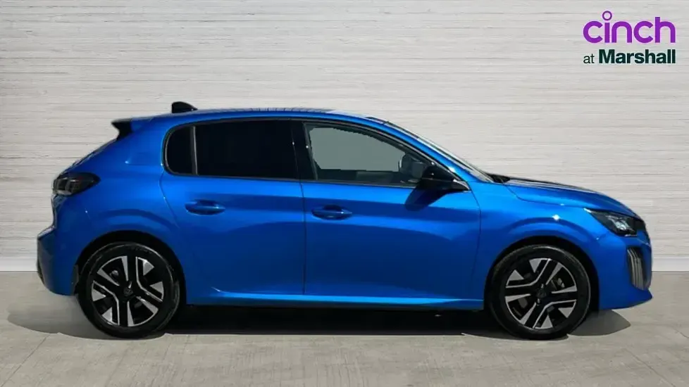 Used Peugeot 208 Allure 101 HP (74 kW) 2025 Blue Hatchback